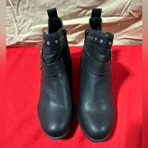 Ana Archer Black Ankle Boots